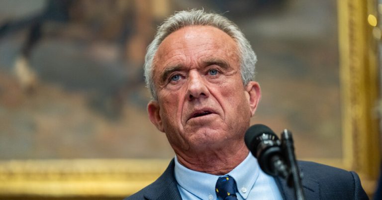 Kennedy to Defend H.H.S. Overhaul as Democrats Denounce ‘War on Science’